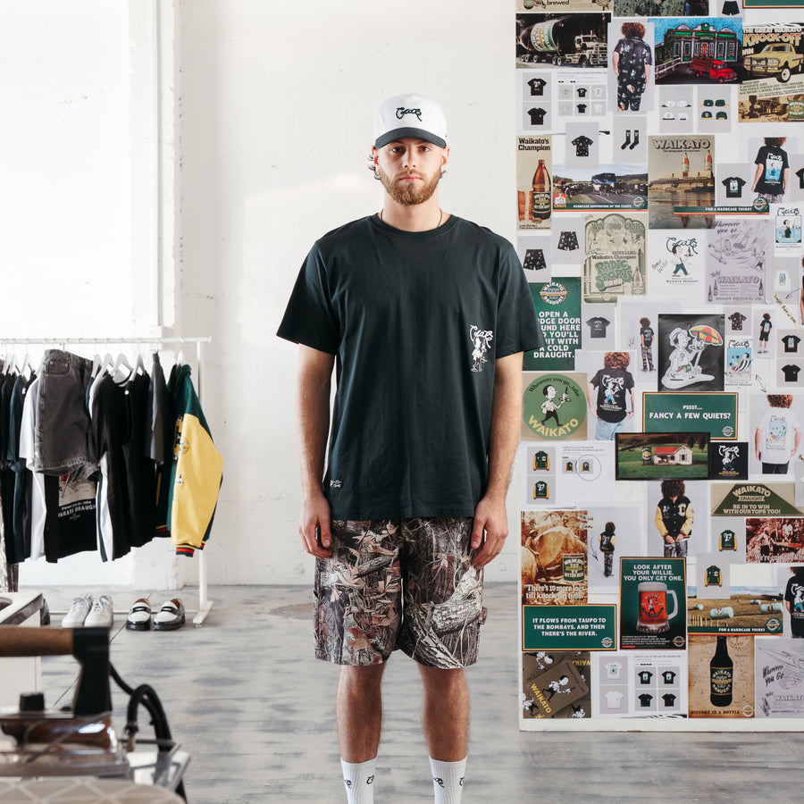 CRATE X WILLIE THE WAITER WADERS TEE