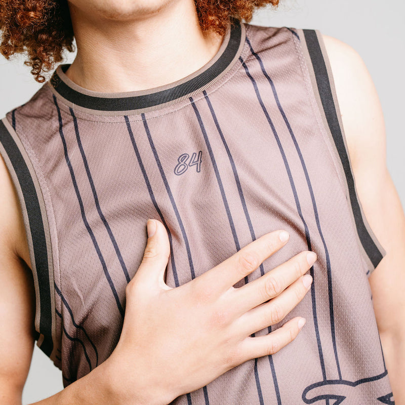 CRATE SIDE SCRIPT BASKETBALL SINGLET