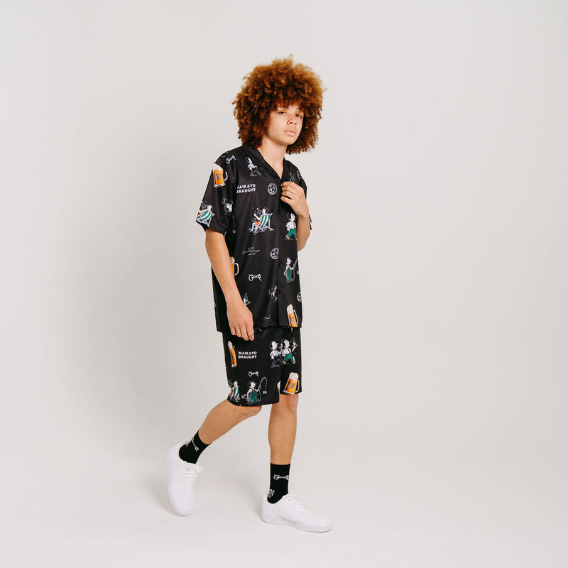 CRATE X WILLIE THE WAITER PARTY SHORTS