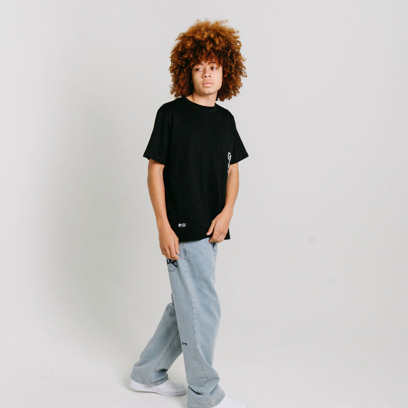 CRATE X WILLIE THE WAITER WADERS TEE