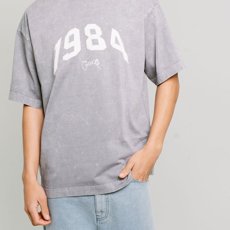 CRATE 1984 VARSITY BOX FIT T-SHIRT