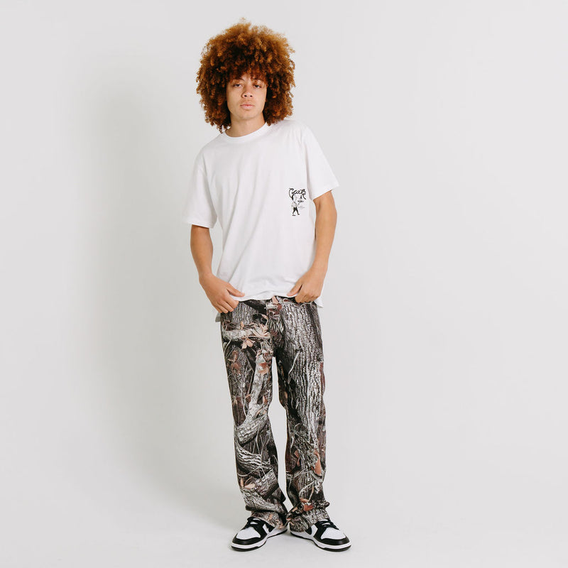 CRATE X WILLIE THE WAITER BEER HUG TEE