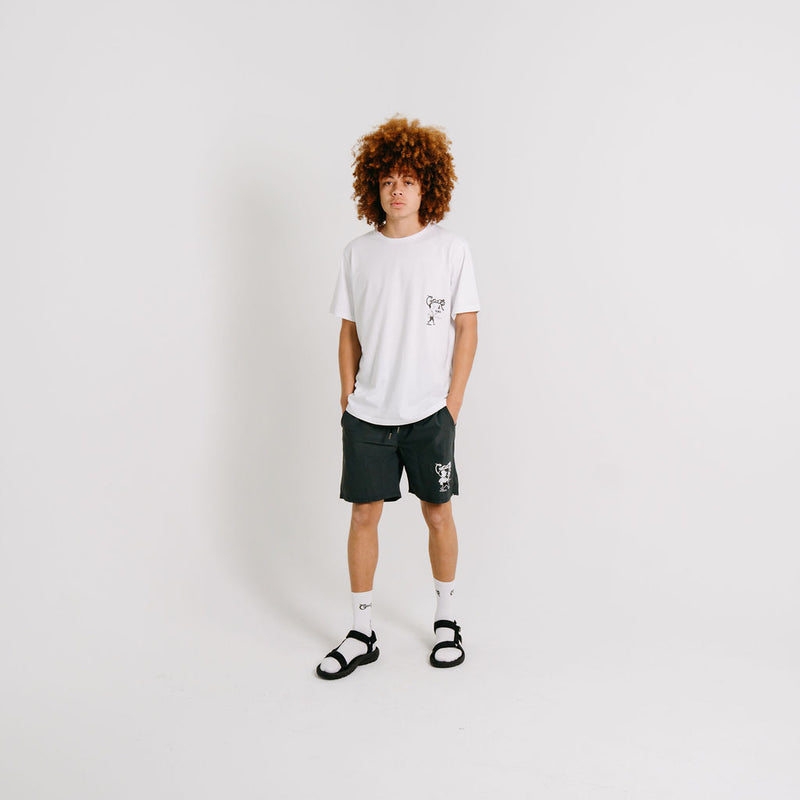 CRATE X WILLIE THE WAITER BEER HUG TEE