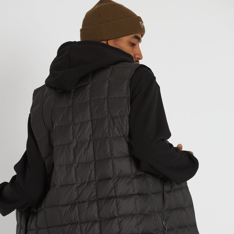 PACKABLE DUCK DOWN VEST