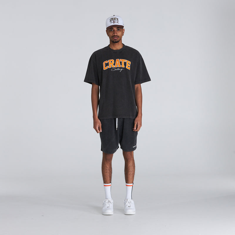 MEN’S VARSITY BOX FIT T-SHIRT