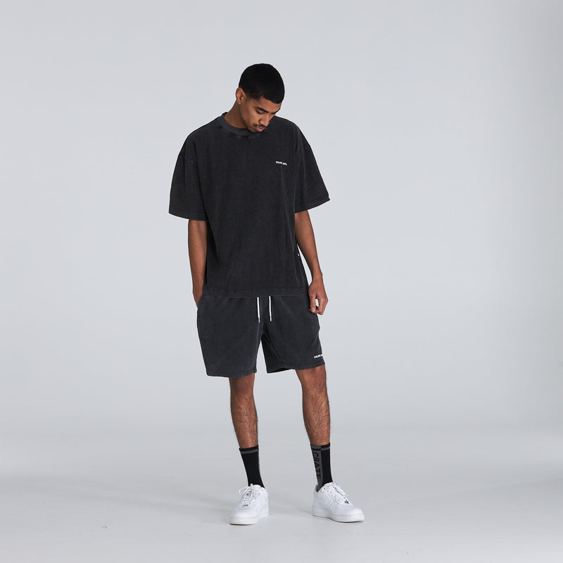 MEN’S OVERSIZED BOX FIT T-SHIRT