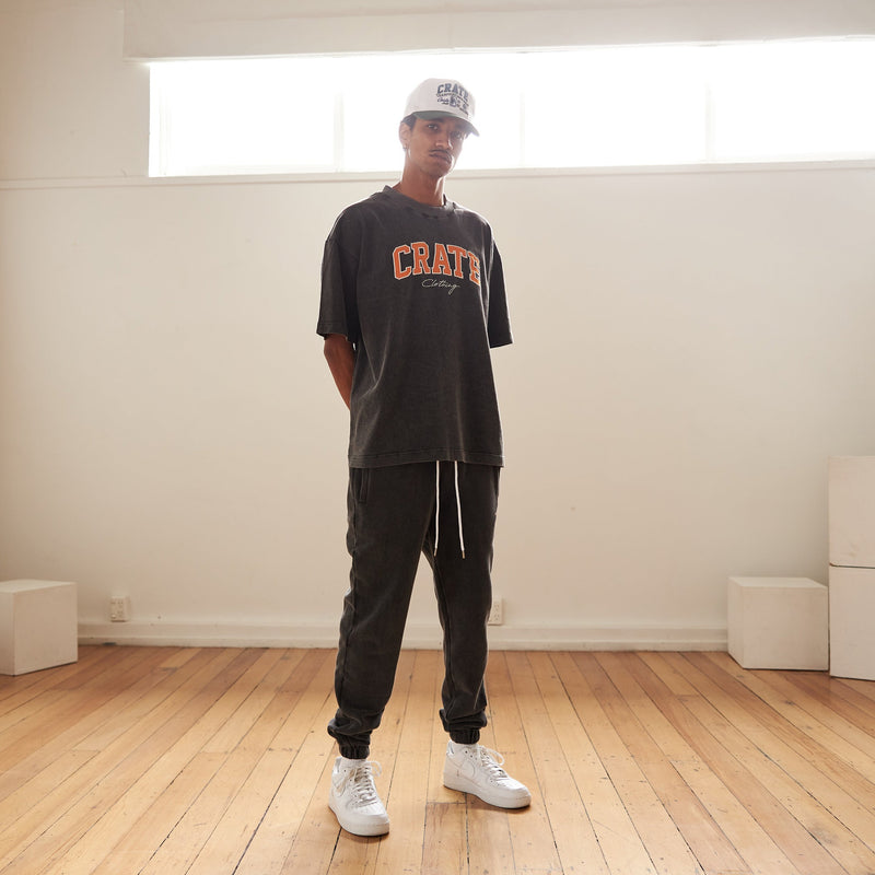 MEN’S VARSITY BOX FIT T-SHIRT